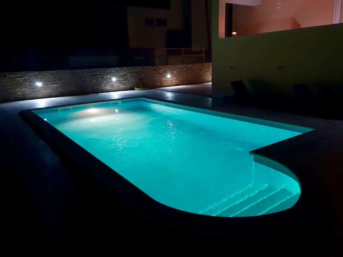 Villa Tiana Peroj 0*,  Croatia
